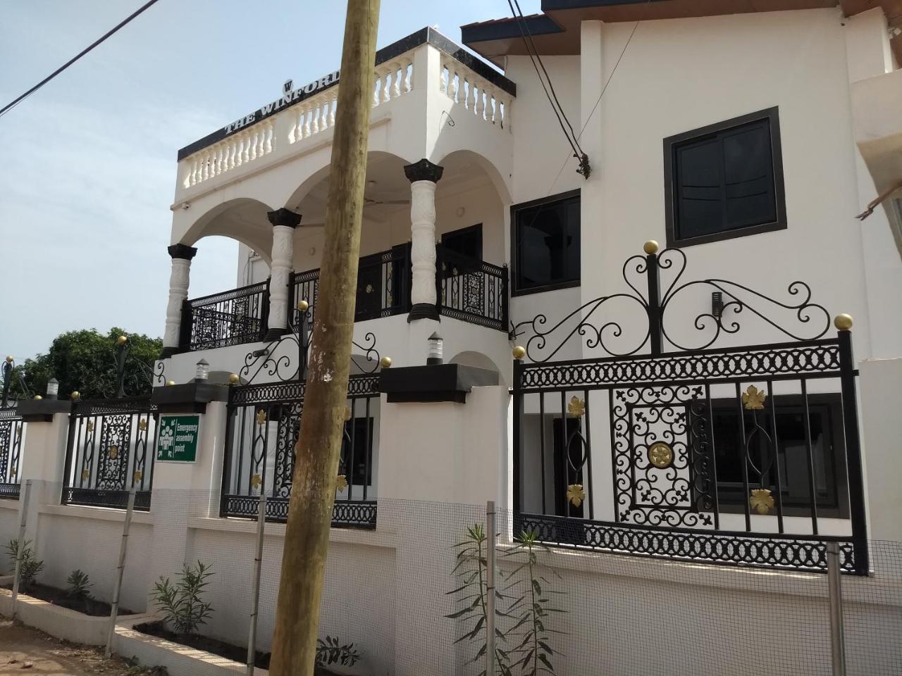The Winford Boutique Hotel Achimota Taifa Екстер'єр фото