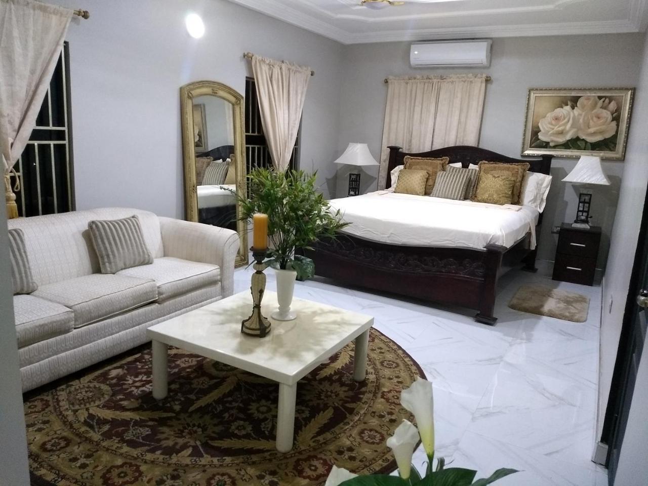 The Winford Boutique Hotel Achimota Taifa Екстер'єр фото