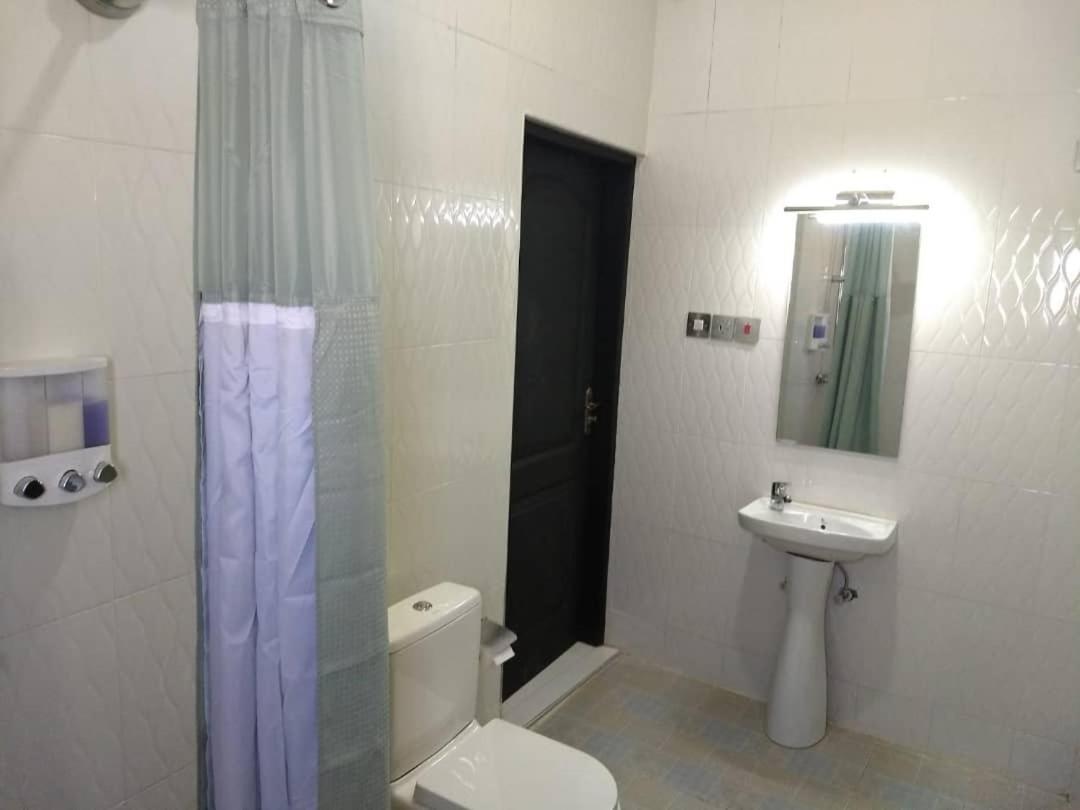 The Winford Boutique Hotel Achimota Taifa Екстер'єр фото